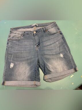 Women’s Denim Jean Shorts - Blue Distressed Cuffed